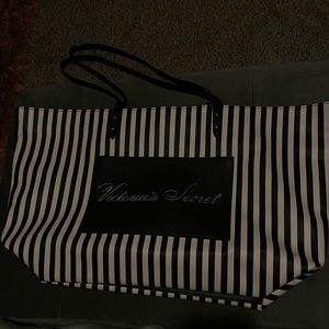 Victoria’s Secret tote